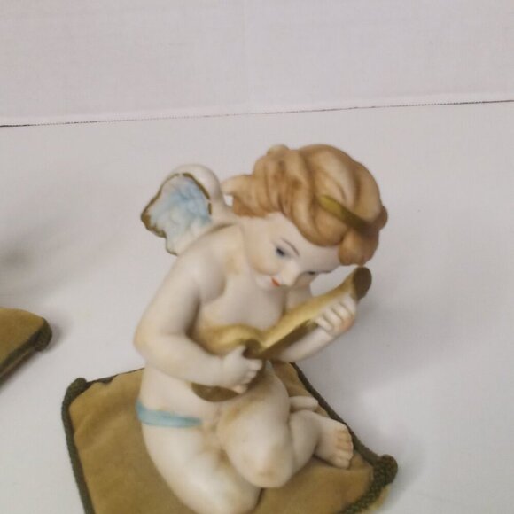 Vintage Angel Figure On Pillow Lot of 2 Guitar Flute Cherubs Ceramic 5" Tall - Picture 9 of 16